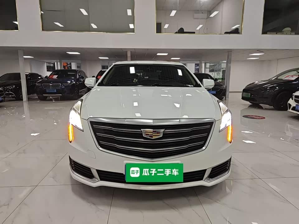 Cadillac XTS