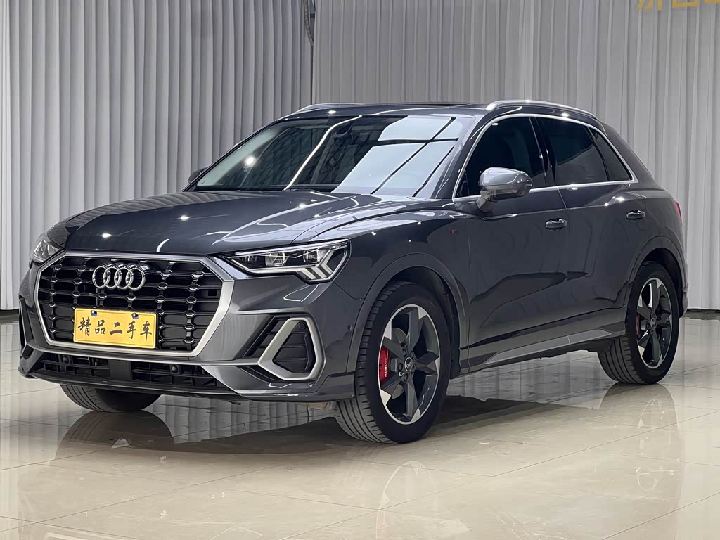 Audi Q3 2023 35 TFSI Fashion (1.5T)