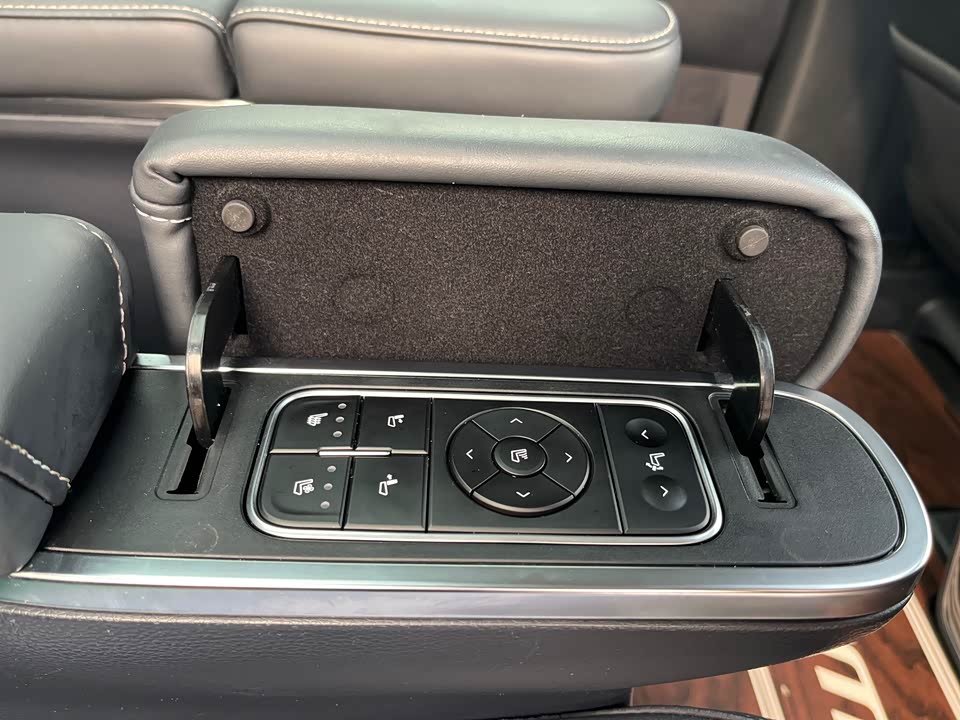 Trumpchi Trumpchi M8