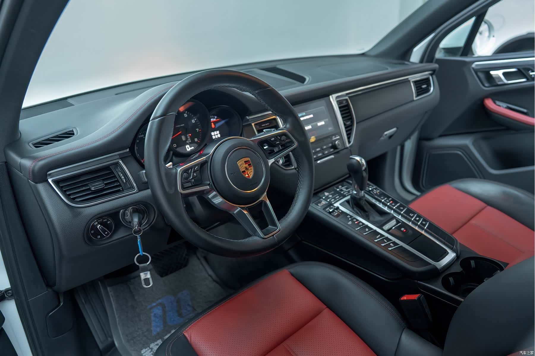 Porsche Macan, 2016 9