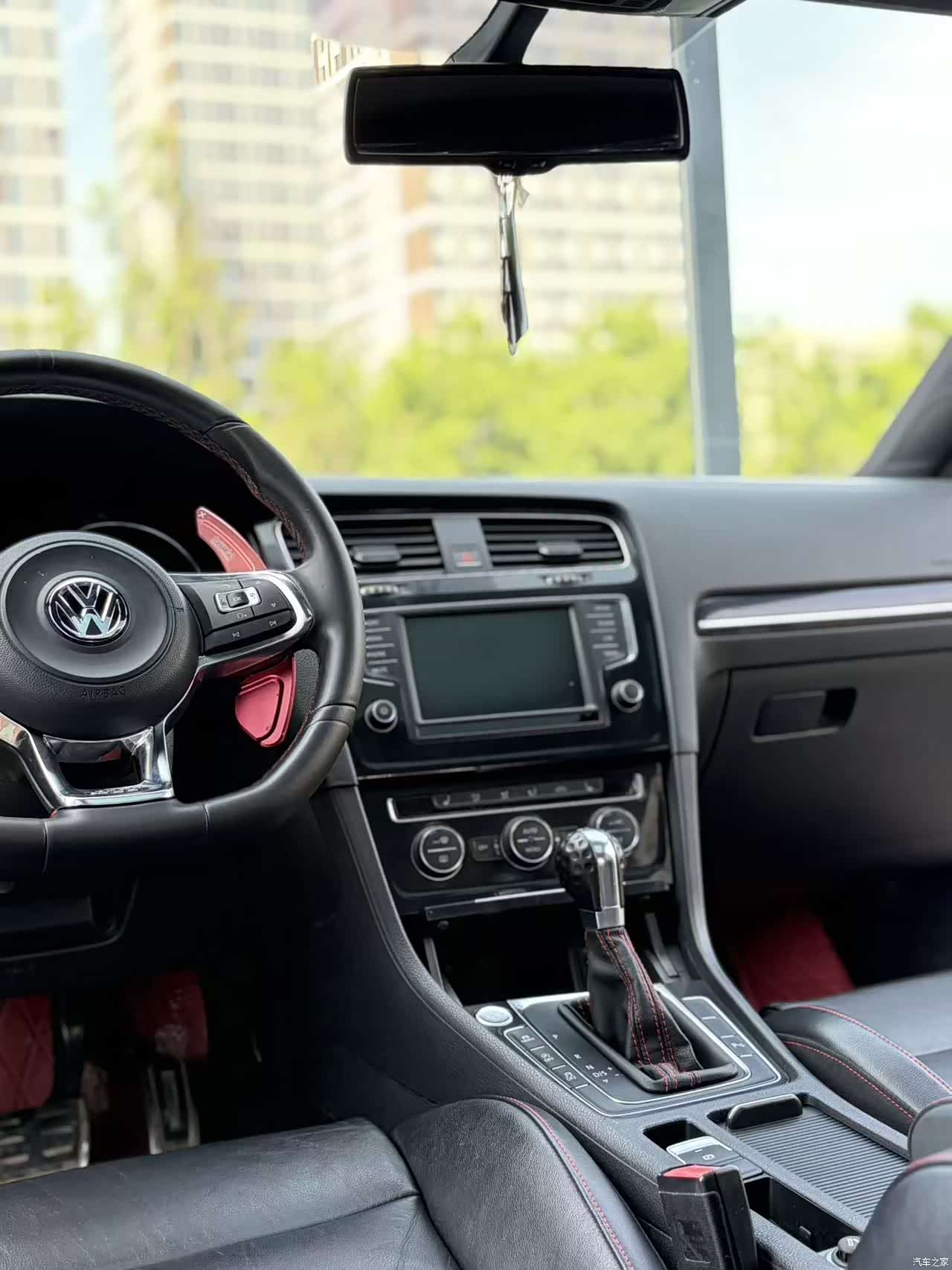 Volkswagen Golf, 2015 16