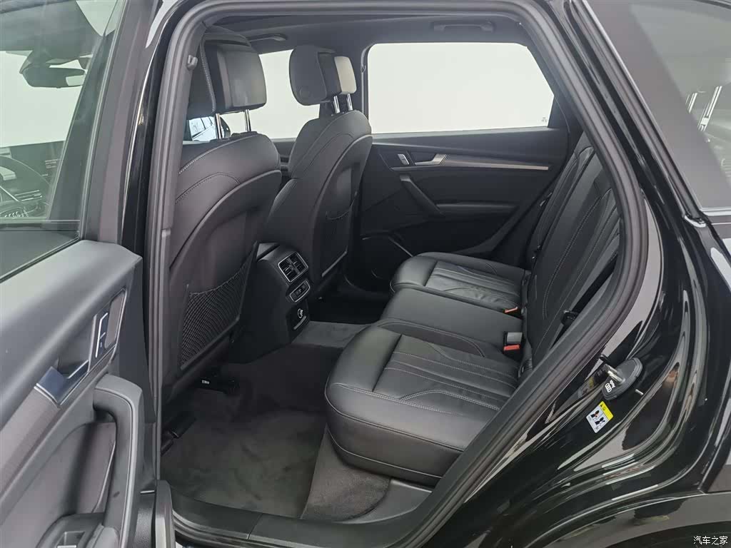 Audi Q5L, 2023 15