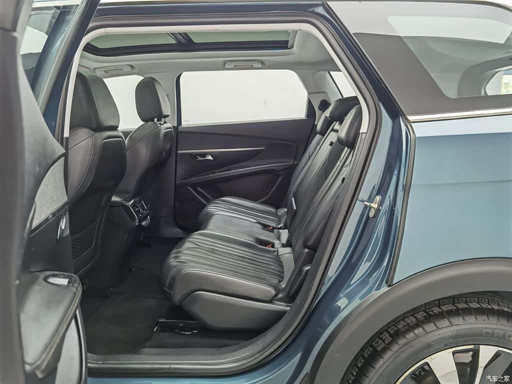 Peugeot 5008, 2017 15