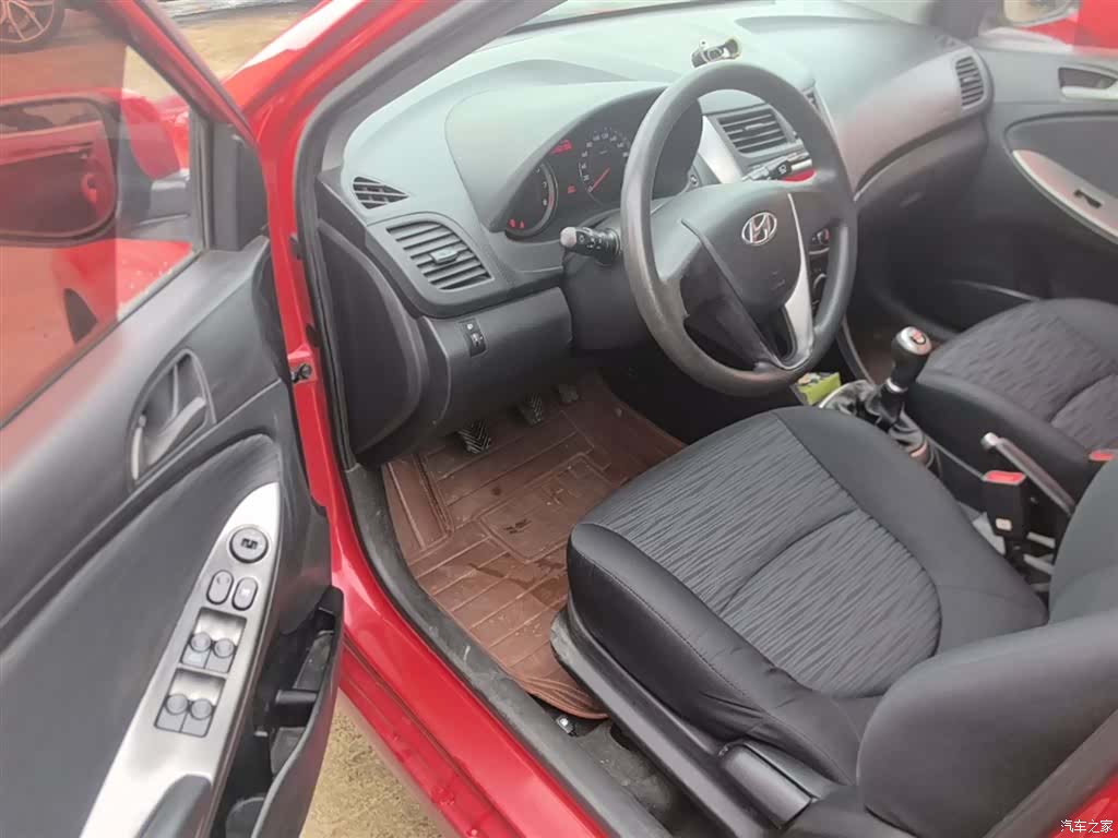Hyundai GLX, 2014 16