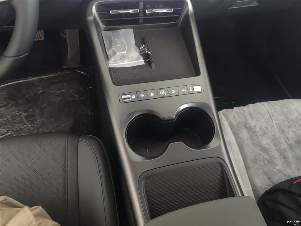 BYD Qin, 2026 10