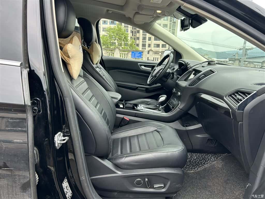 Ford Edge, 2018 17