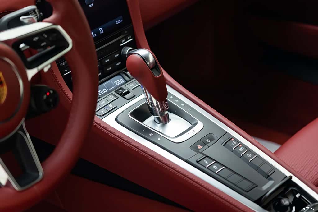 Porsche Cayman, 2019 19