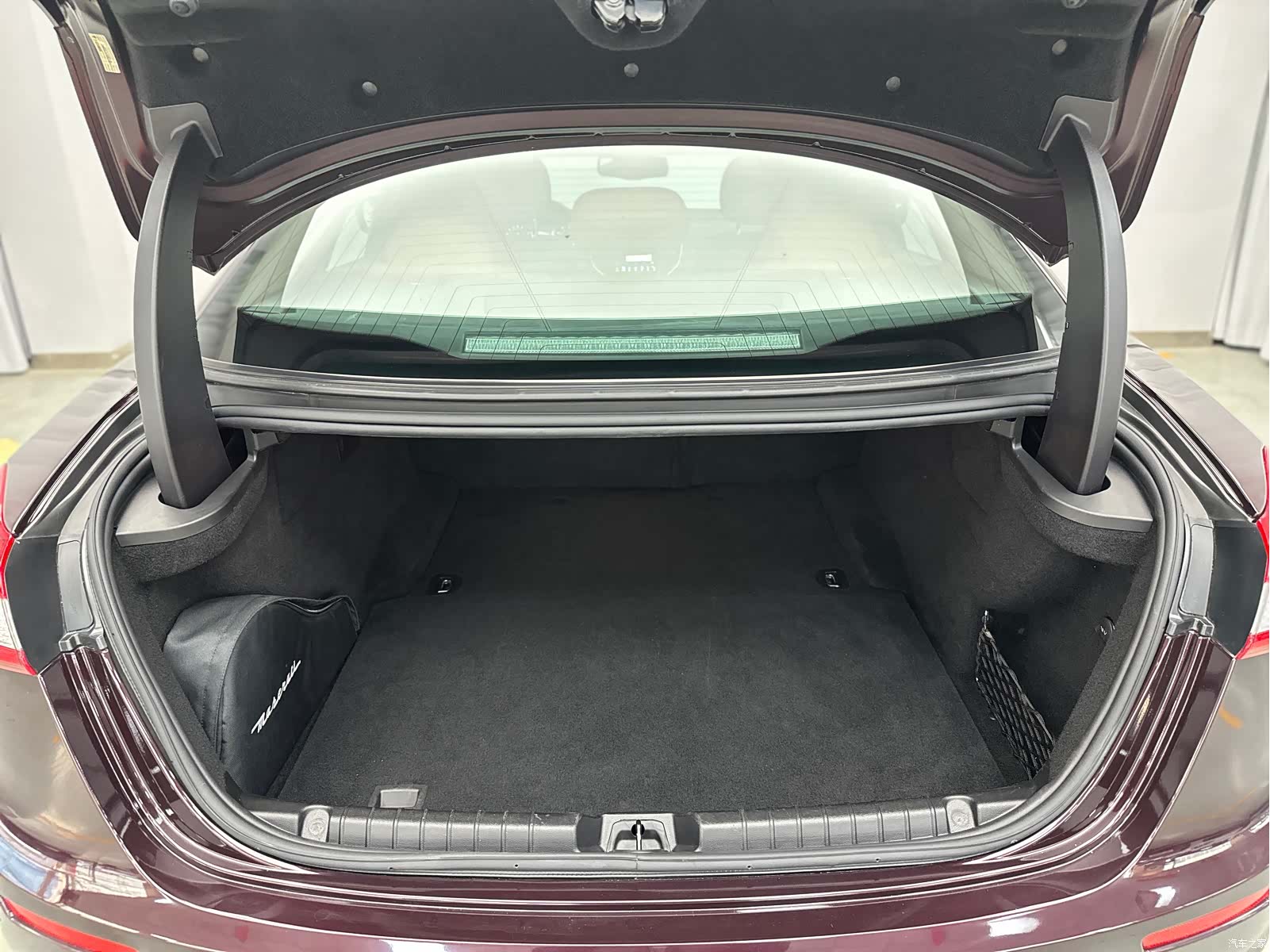 Maserati Ghibli, 2015 49