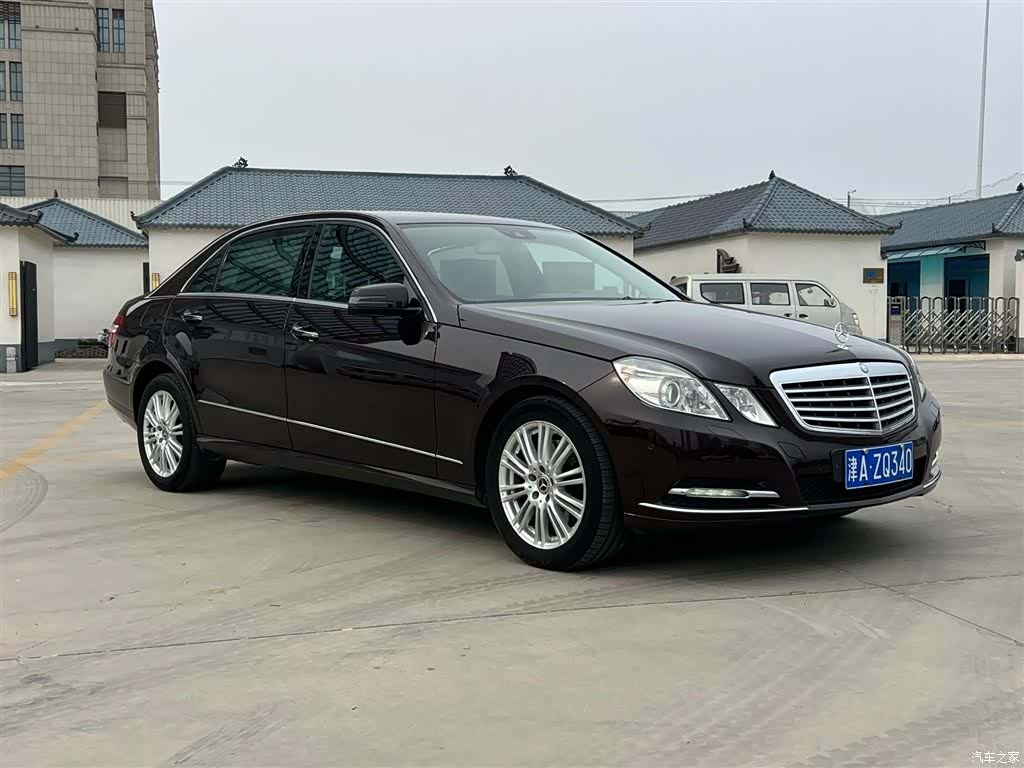 Mercedes-Benz E-Class, 2011 7