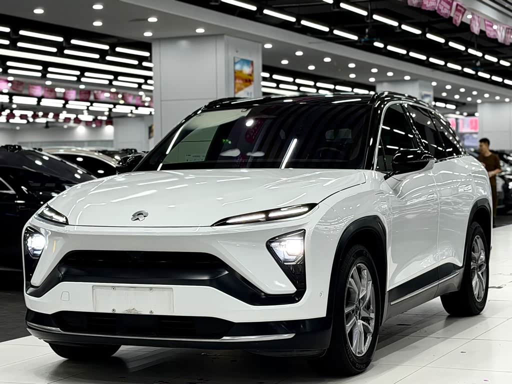 NIO ES6