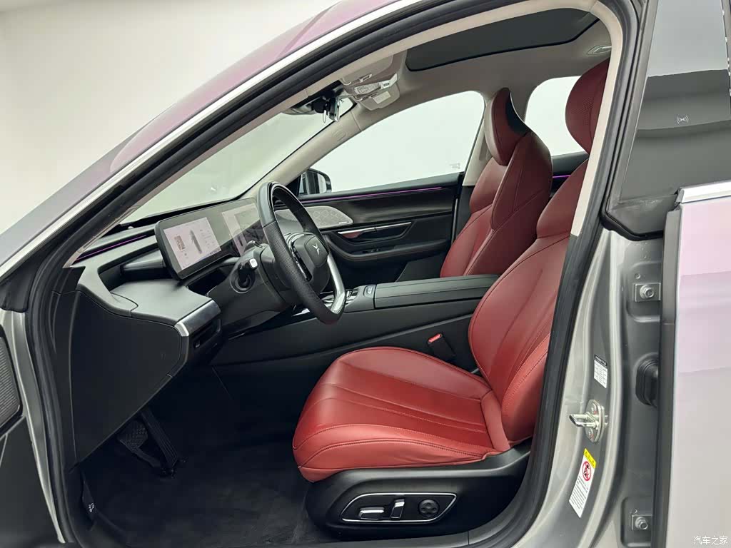 Xpeng P7, 2023 18