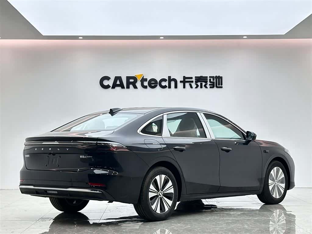 Geely A7, 2025 все фото