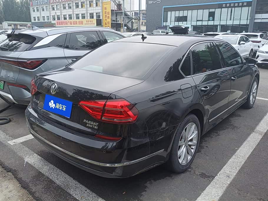 Volkswagen Passat
