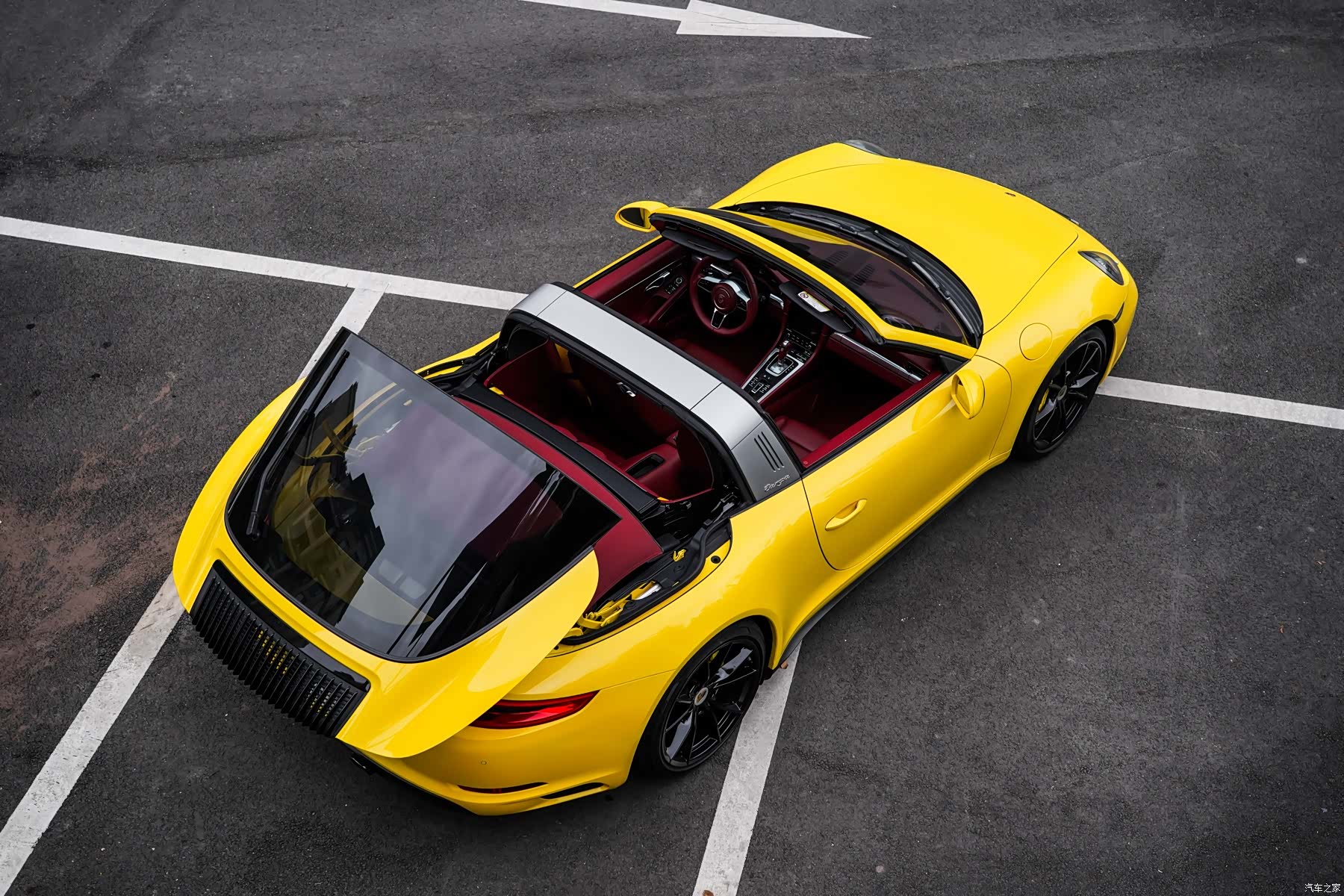 Porsche 911, 2018 3
