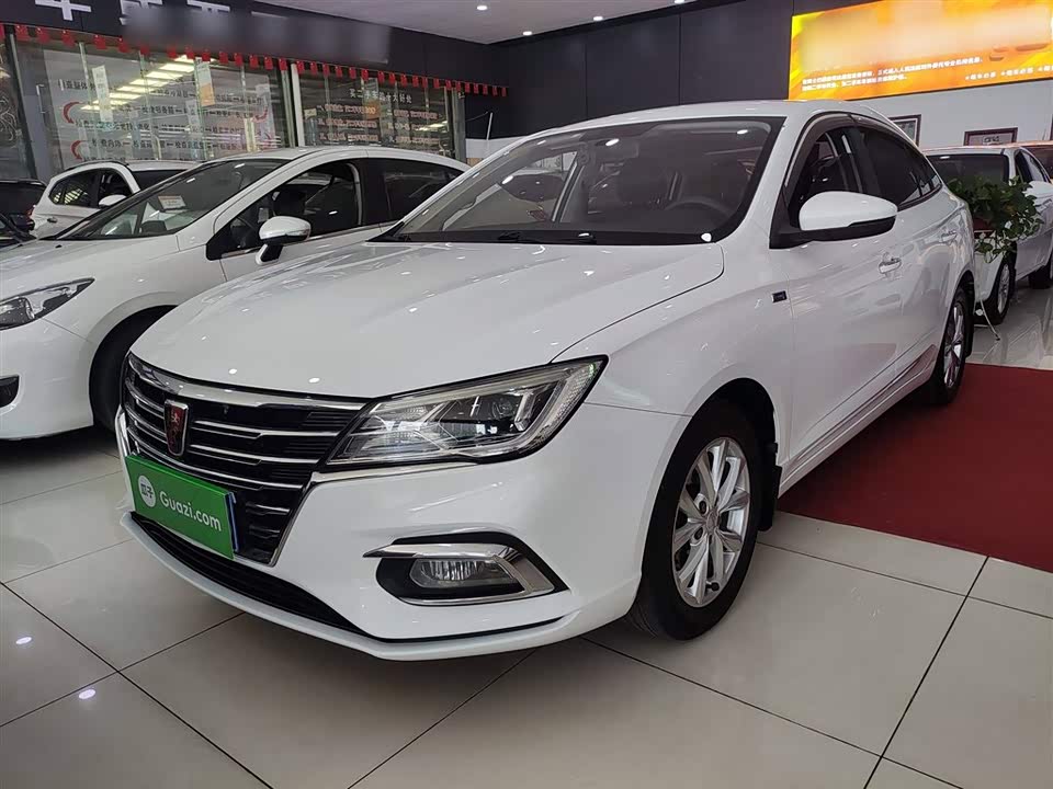 Roewe i5