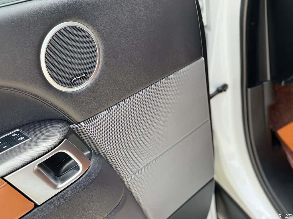 Land Rover Range Rover, 2016 13