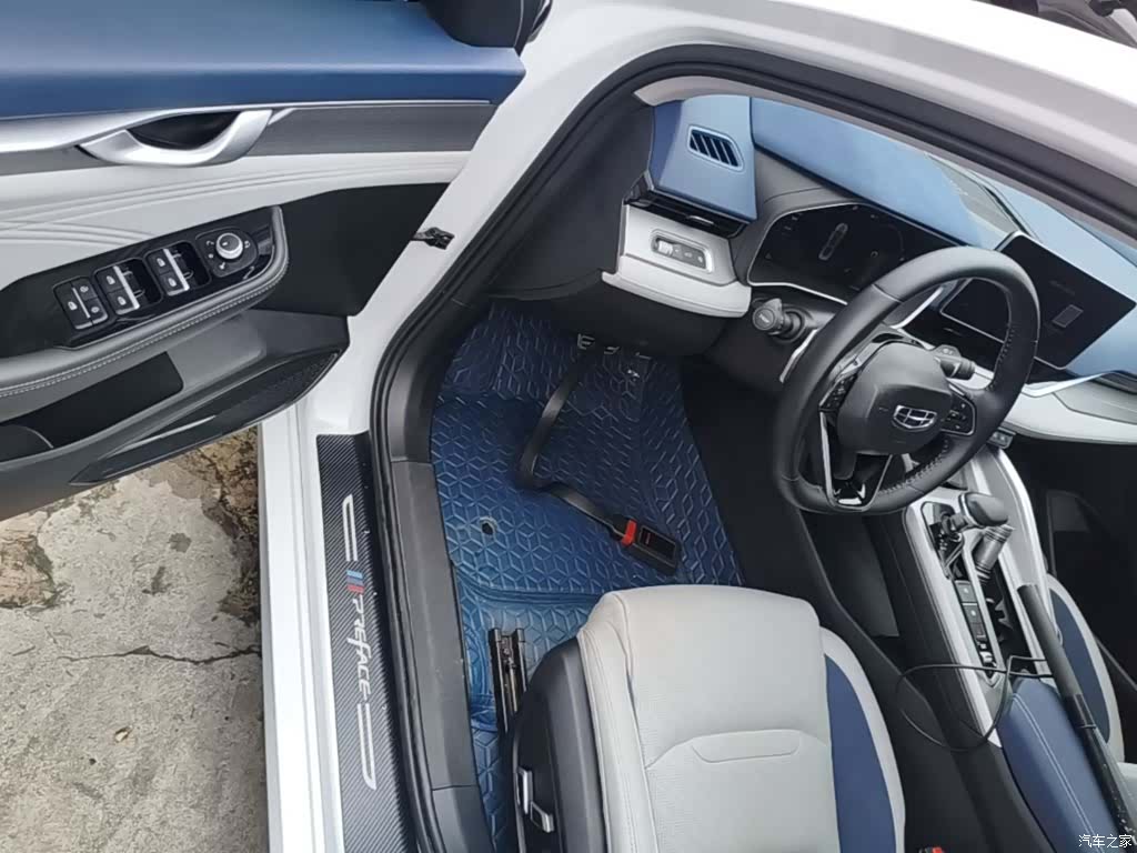 Geely Preface, 2022 16