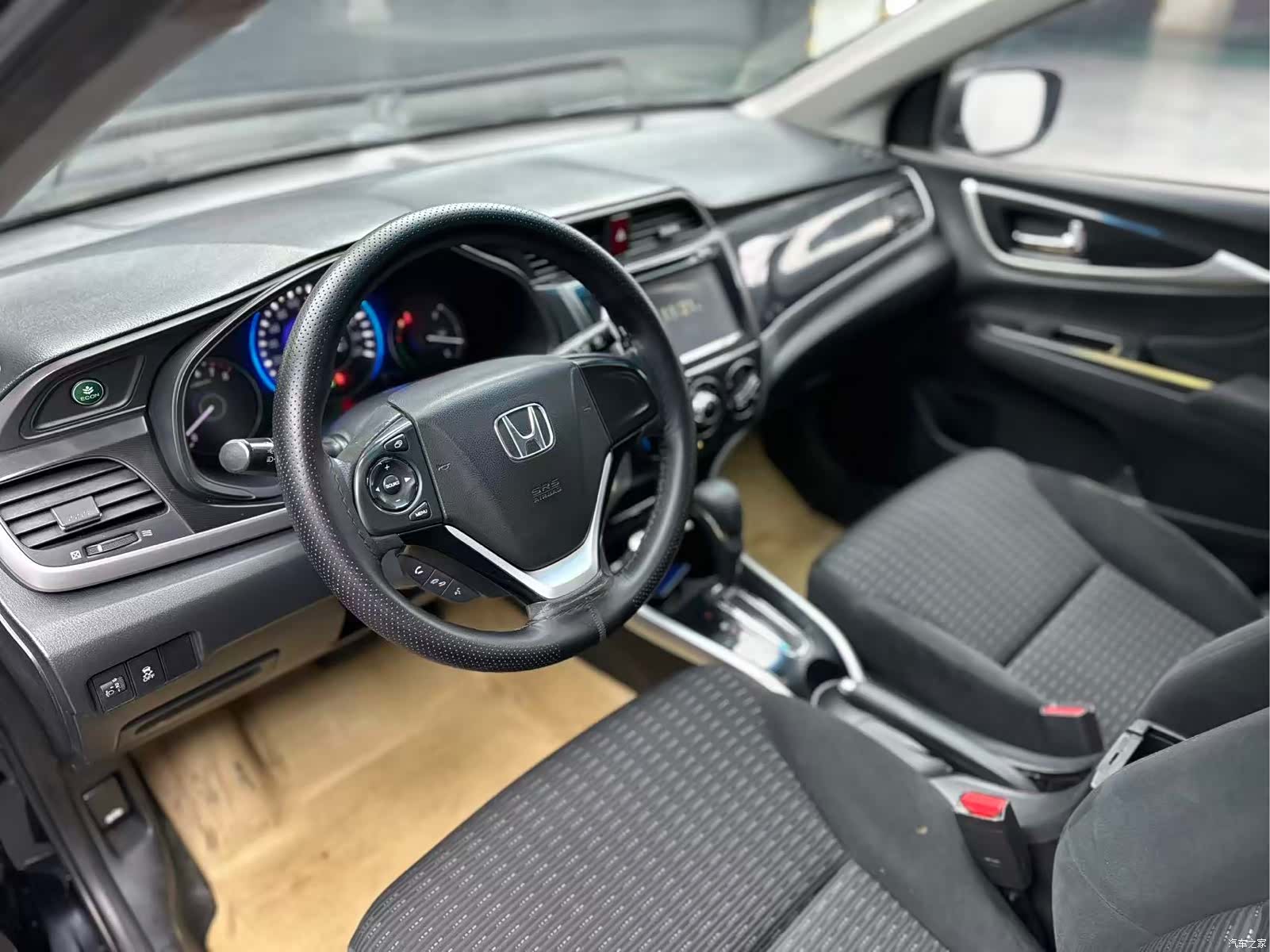Honda Crider, 2014 4
