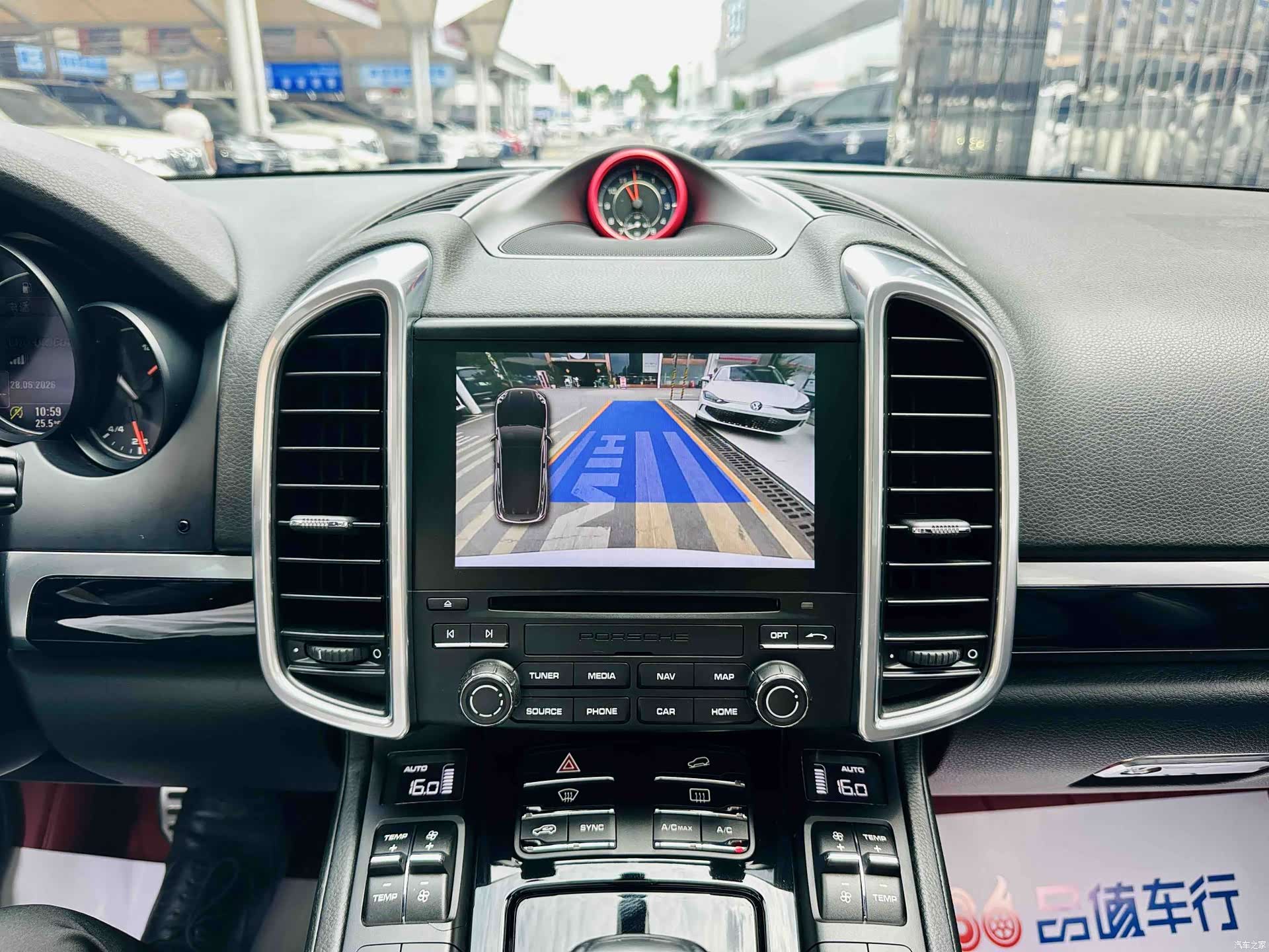 Porsche Cayenne, 2016 6