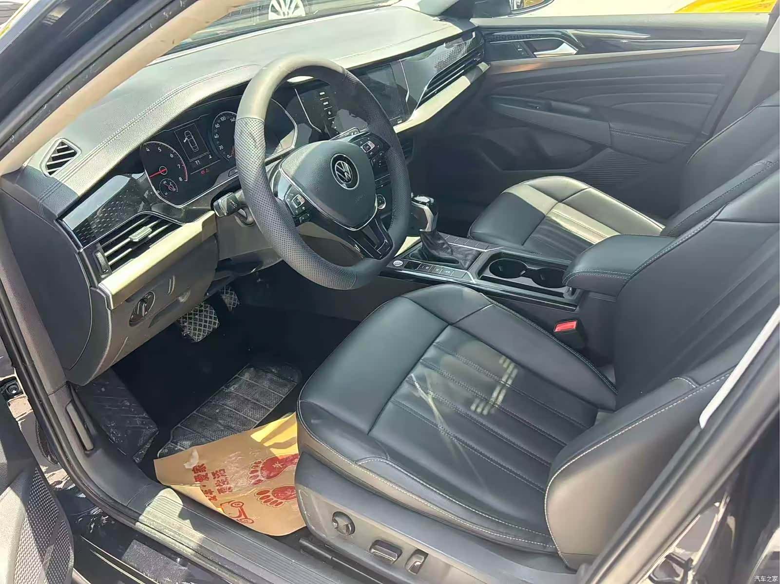 Volkswagen Passat, 2021 все фото