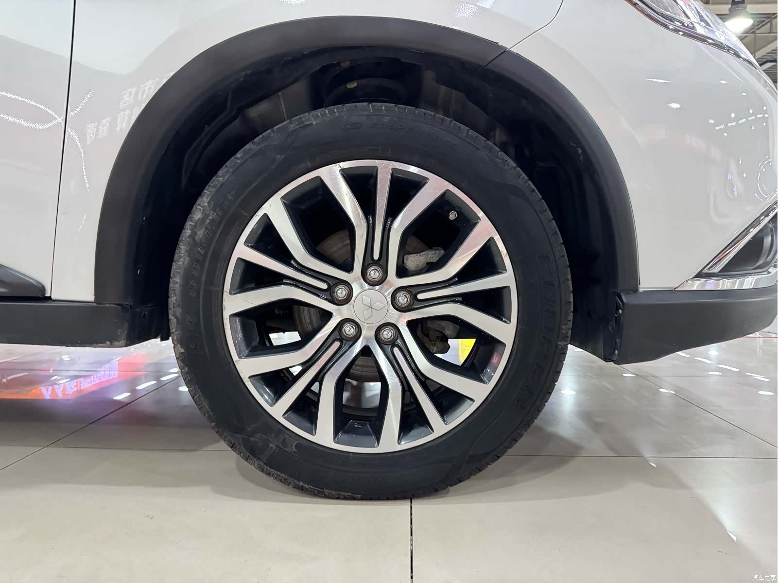 Mitsubishi Outlander, 2017 24