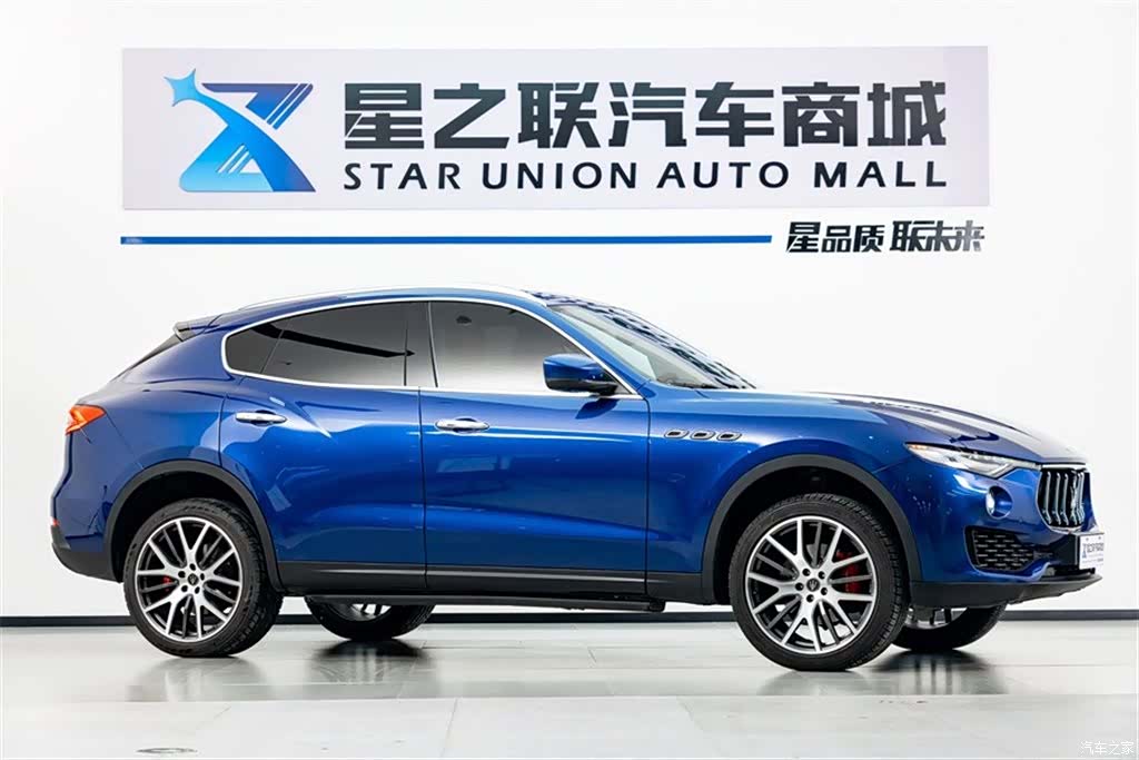 Maserati Levante, 2017 все фото