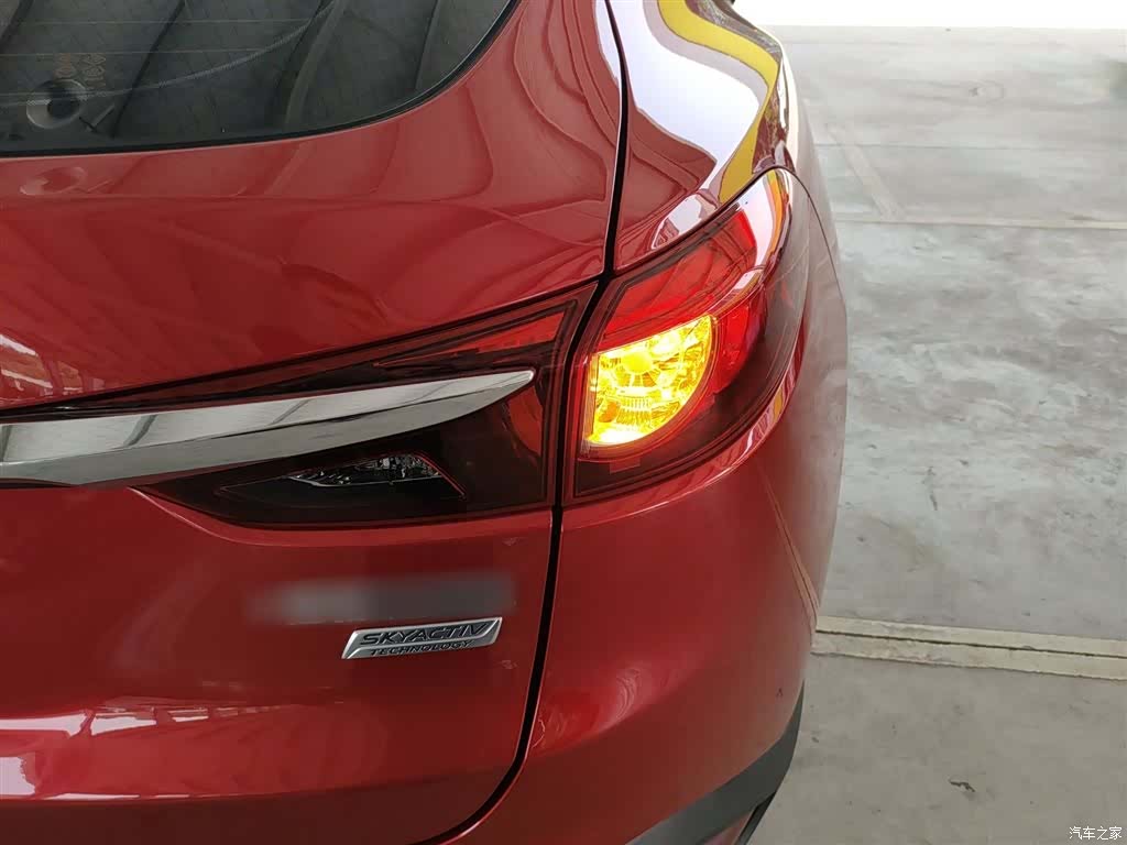 Mazda CX-4, 2019 24