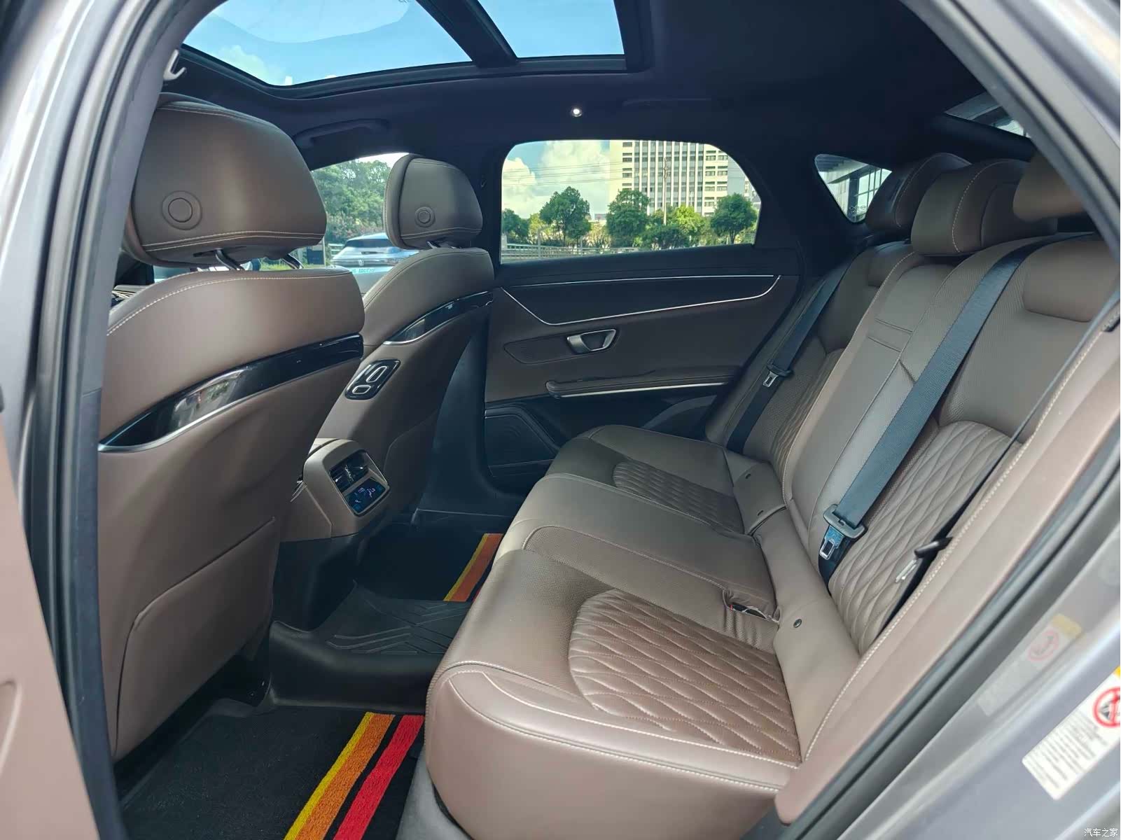 BYD Han, 2021 8