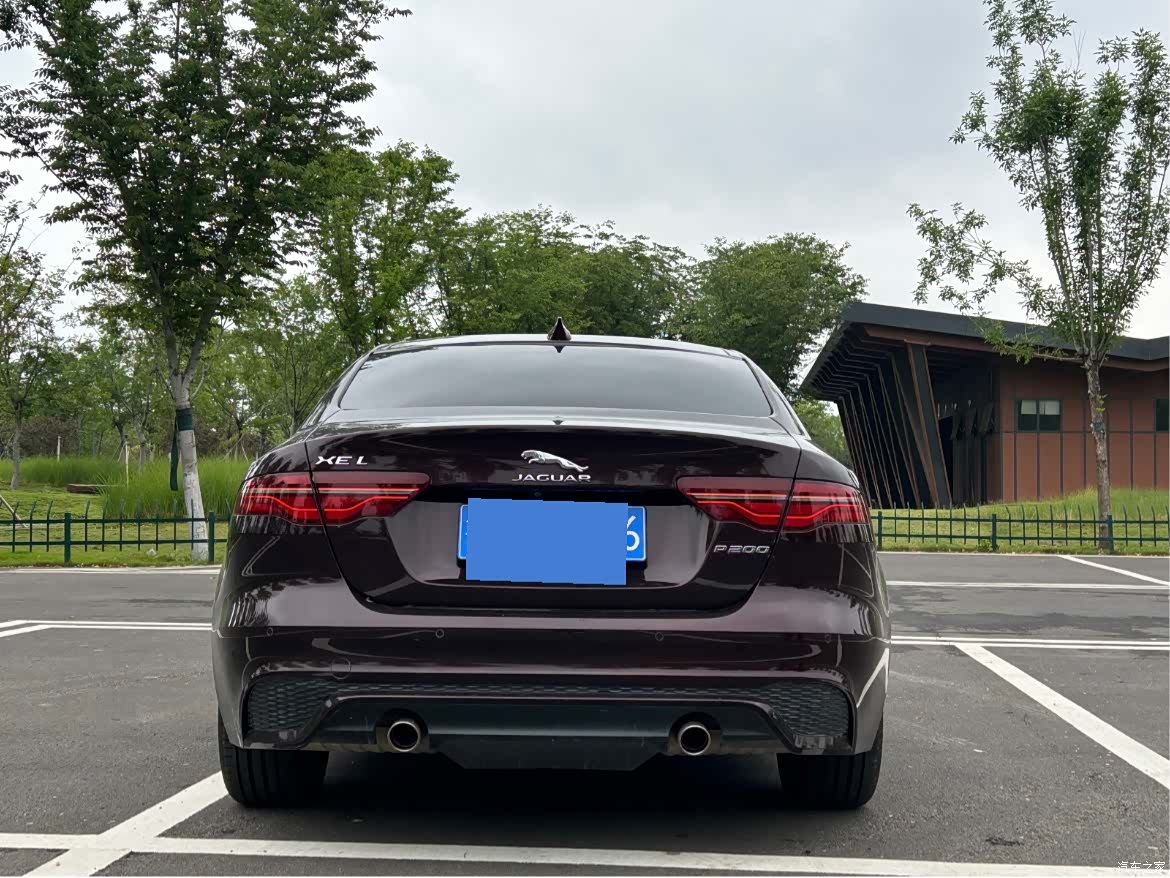 Land Rover XEL, 2020 4