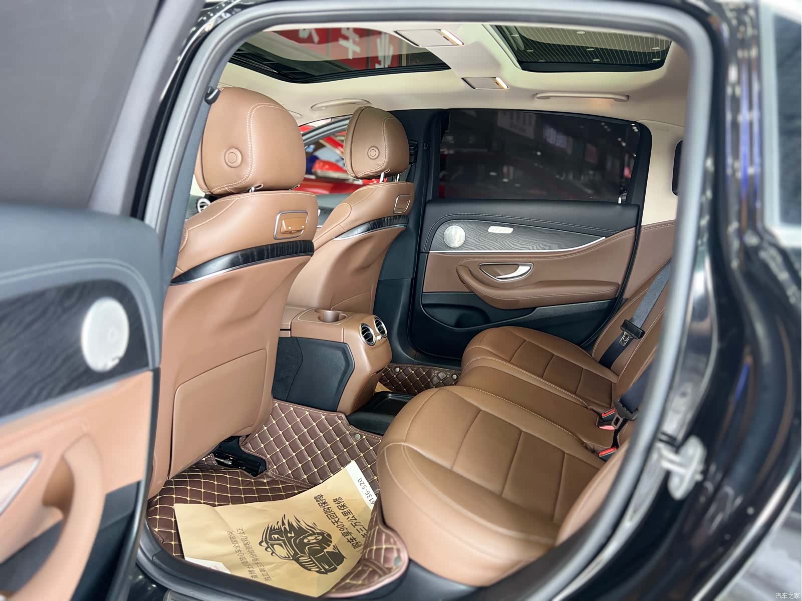 Mercedes-Benz E-Class, 2017 12