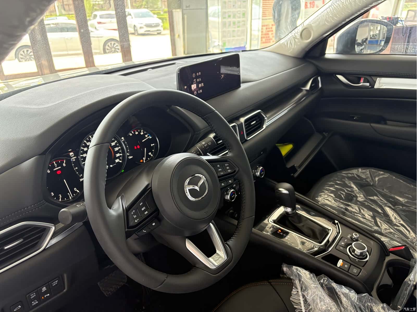 Mazda CX-5, 2025 13
