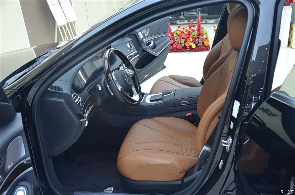 Maybach S-Class, 2020 4