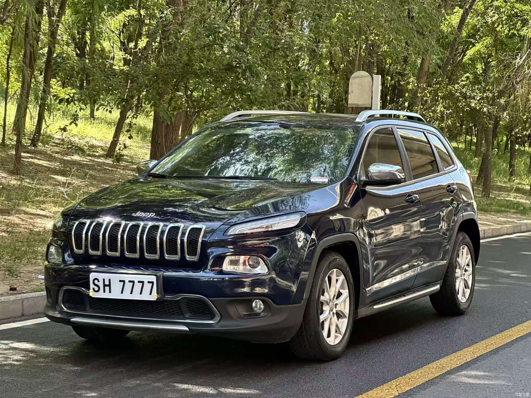 Jeep Cherokee, 2018 1