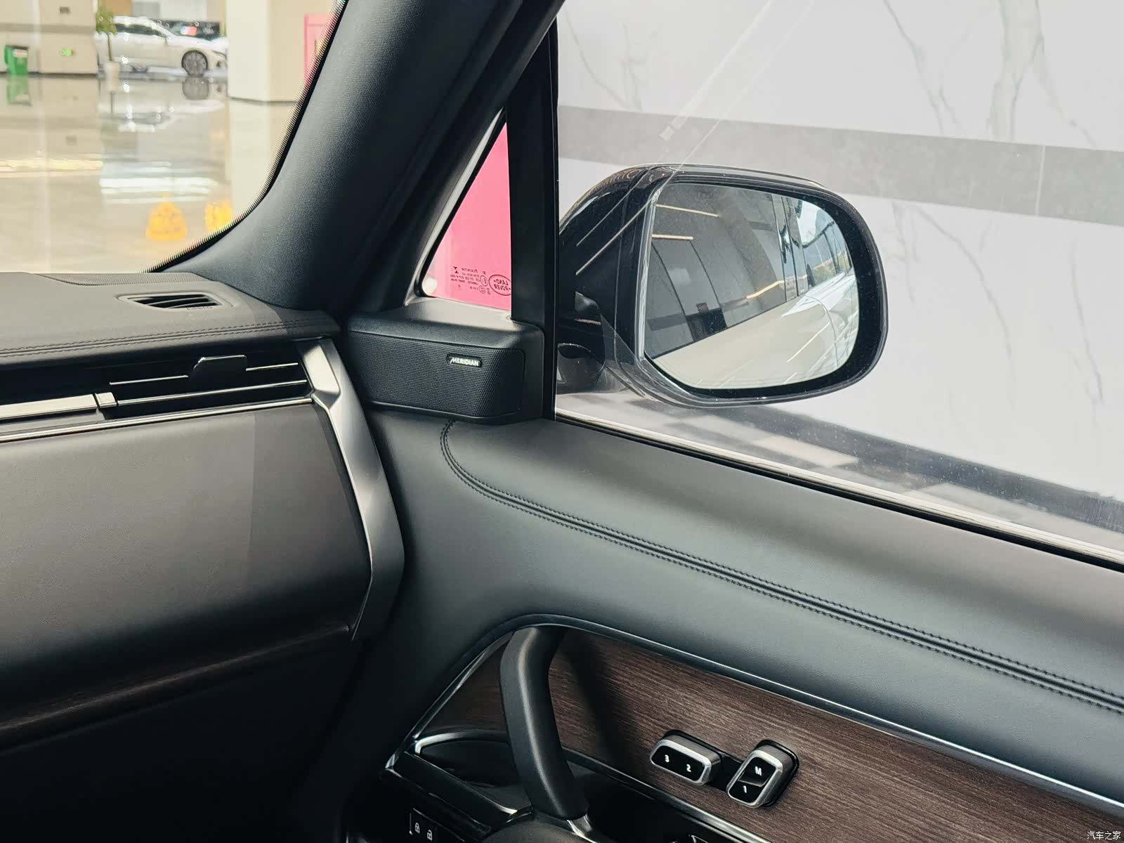 Land Rover Range Rover, 2022 19