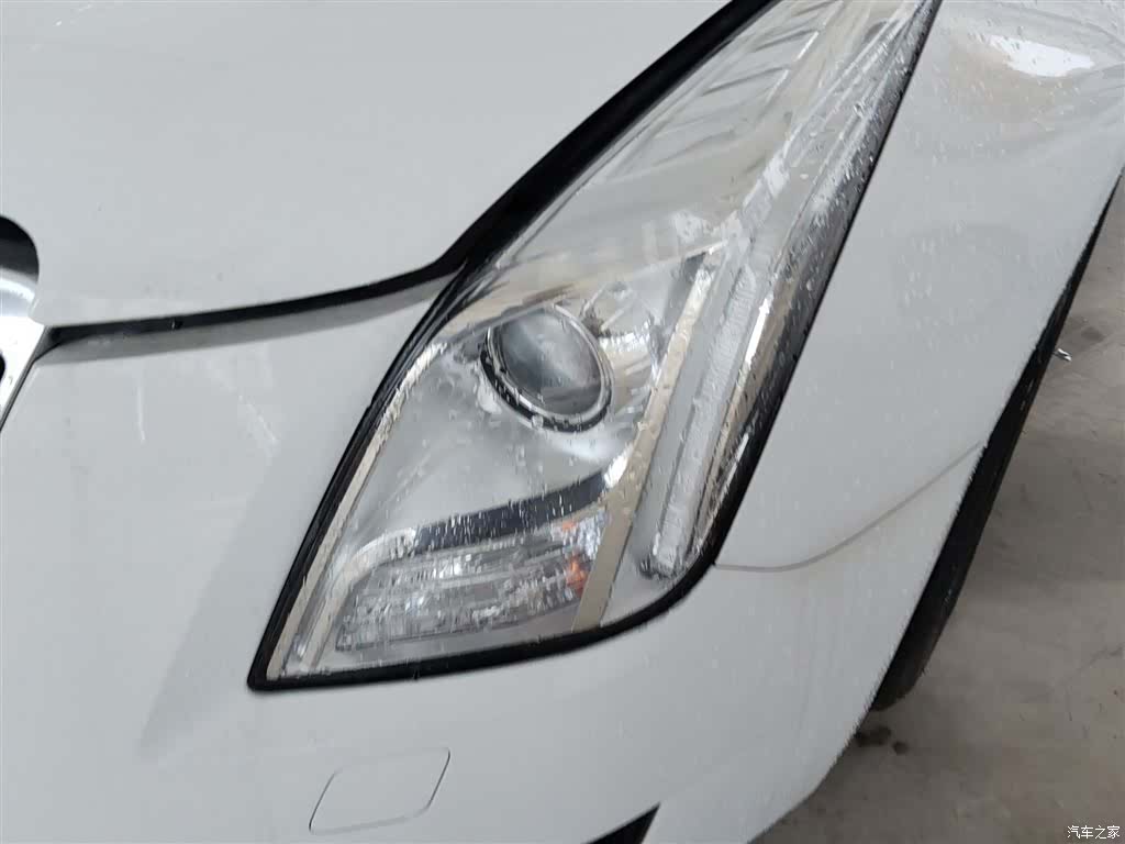 Cadillac XTS, 2015 24