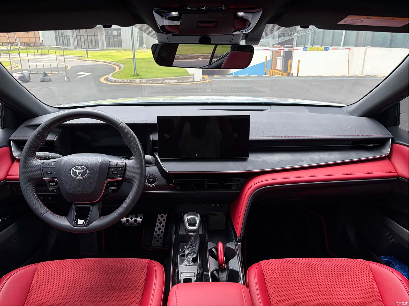 Toyota Camry, 2024 14