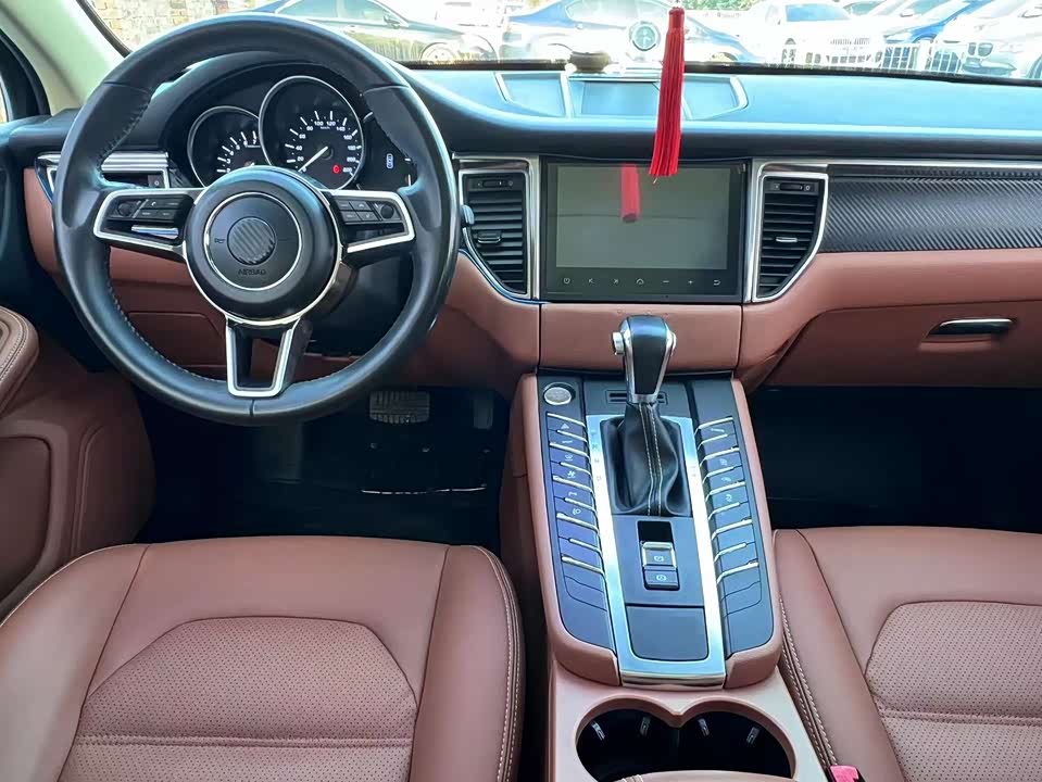 Zotye SR9