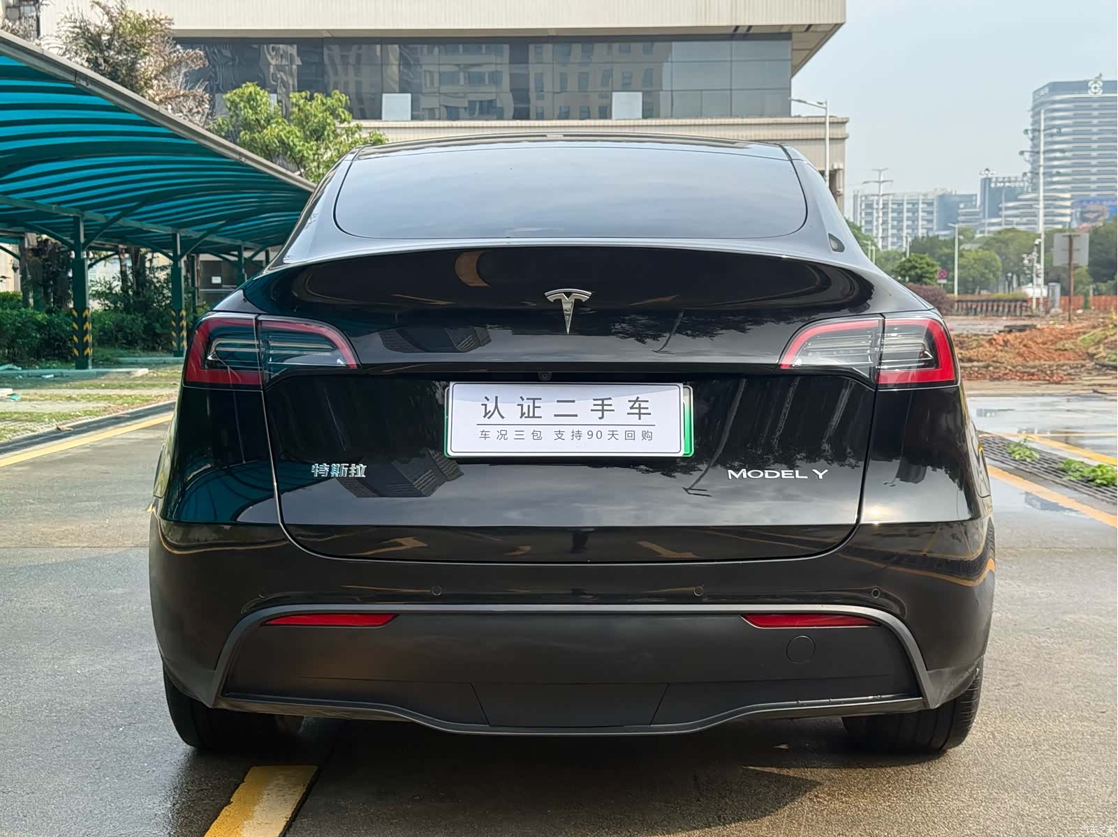 Tesla Model Y, 2022 10