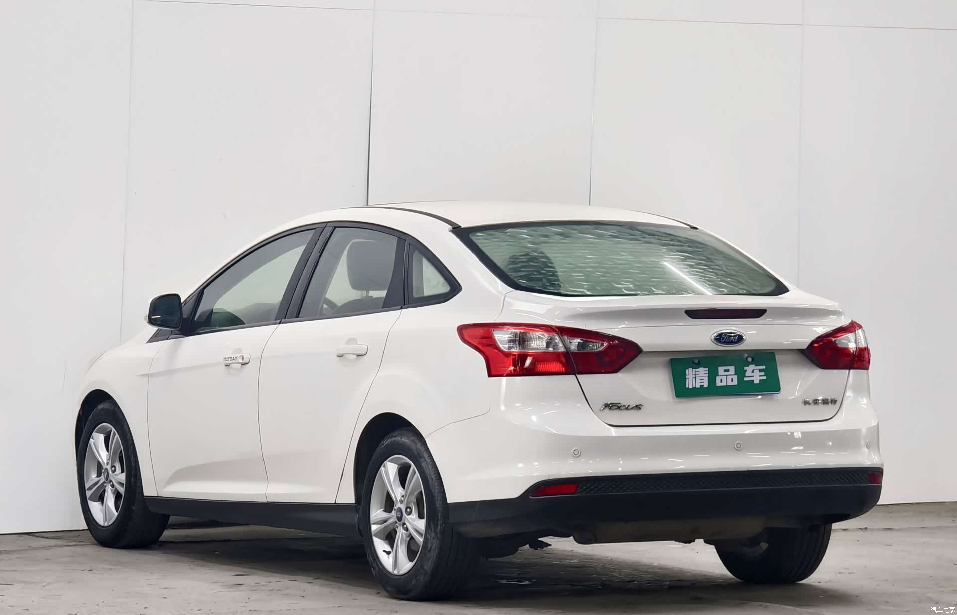 Ford Focus, 2013 6