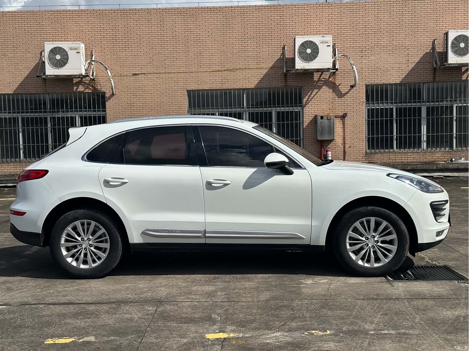 Zotye SR9, 2017 4