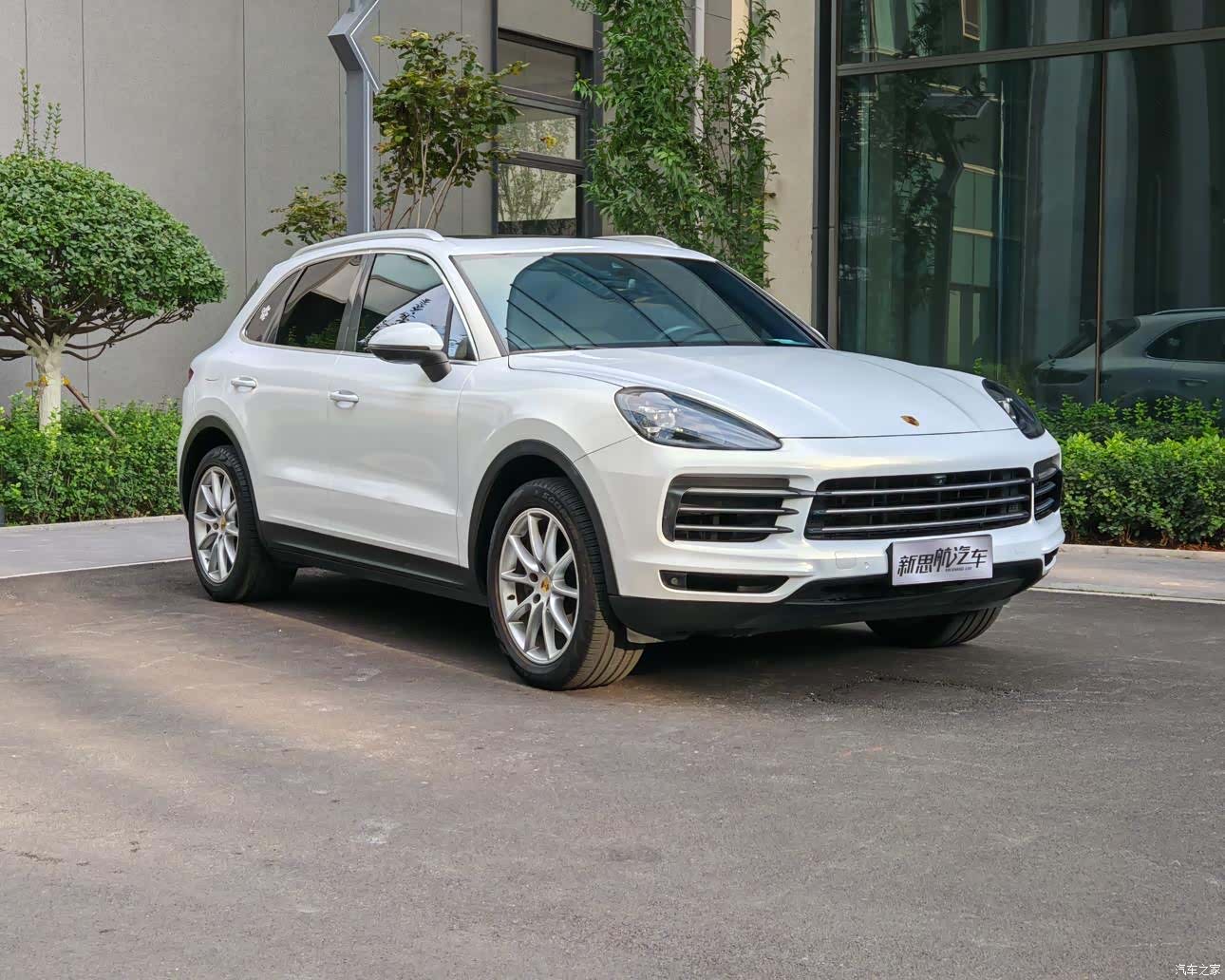 Porsche Cayenne, 2018 6