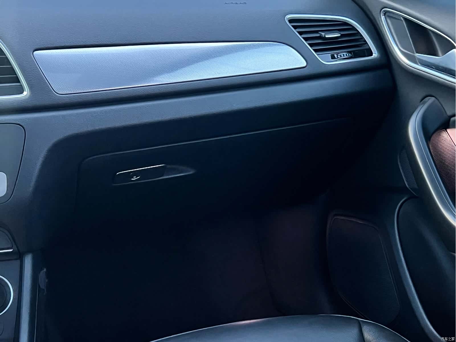 Audi Q3, 2016 13