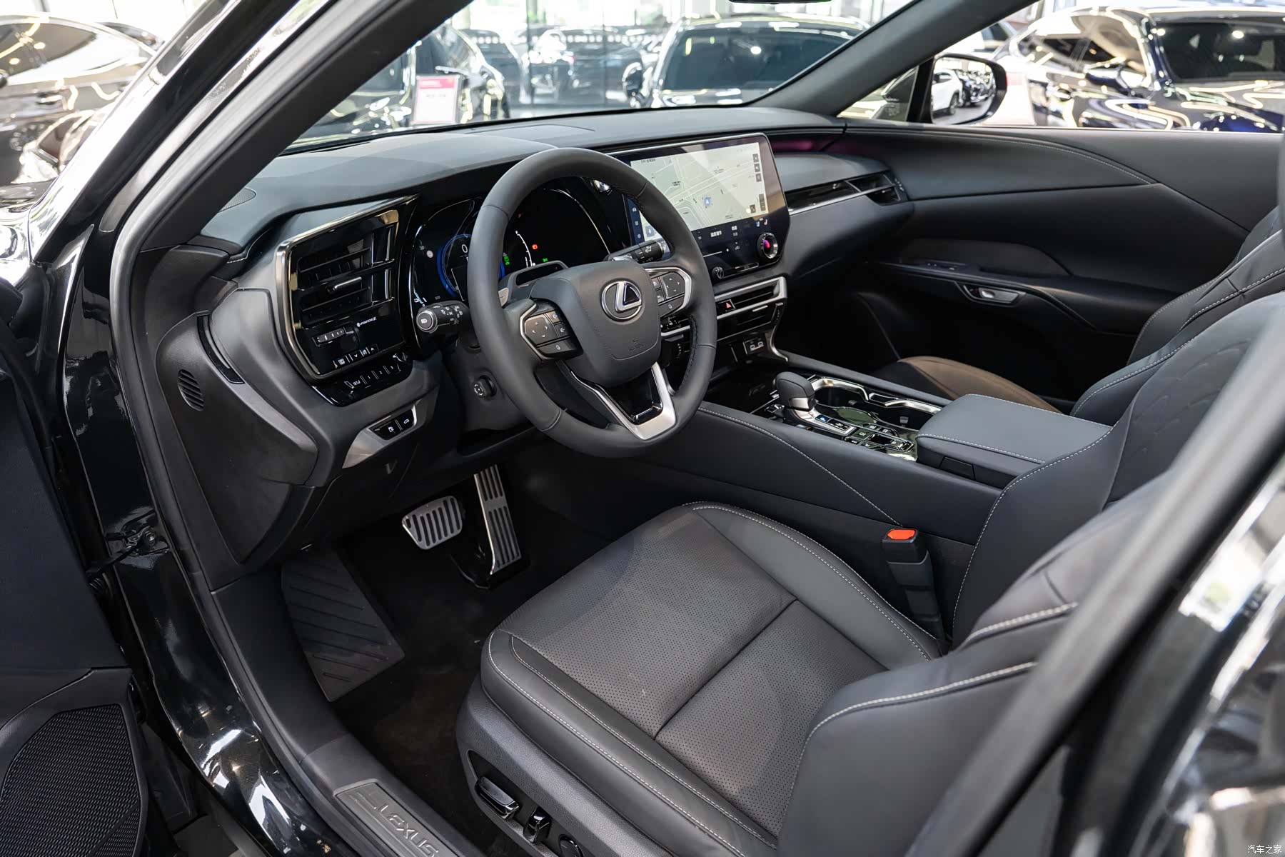 Lexus RX, 2023 9