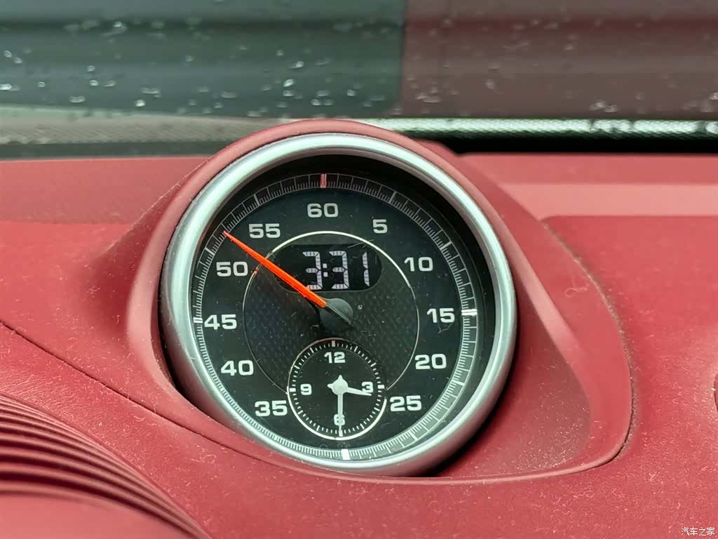 Porsche Cayman, 2019 11