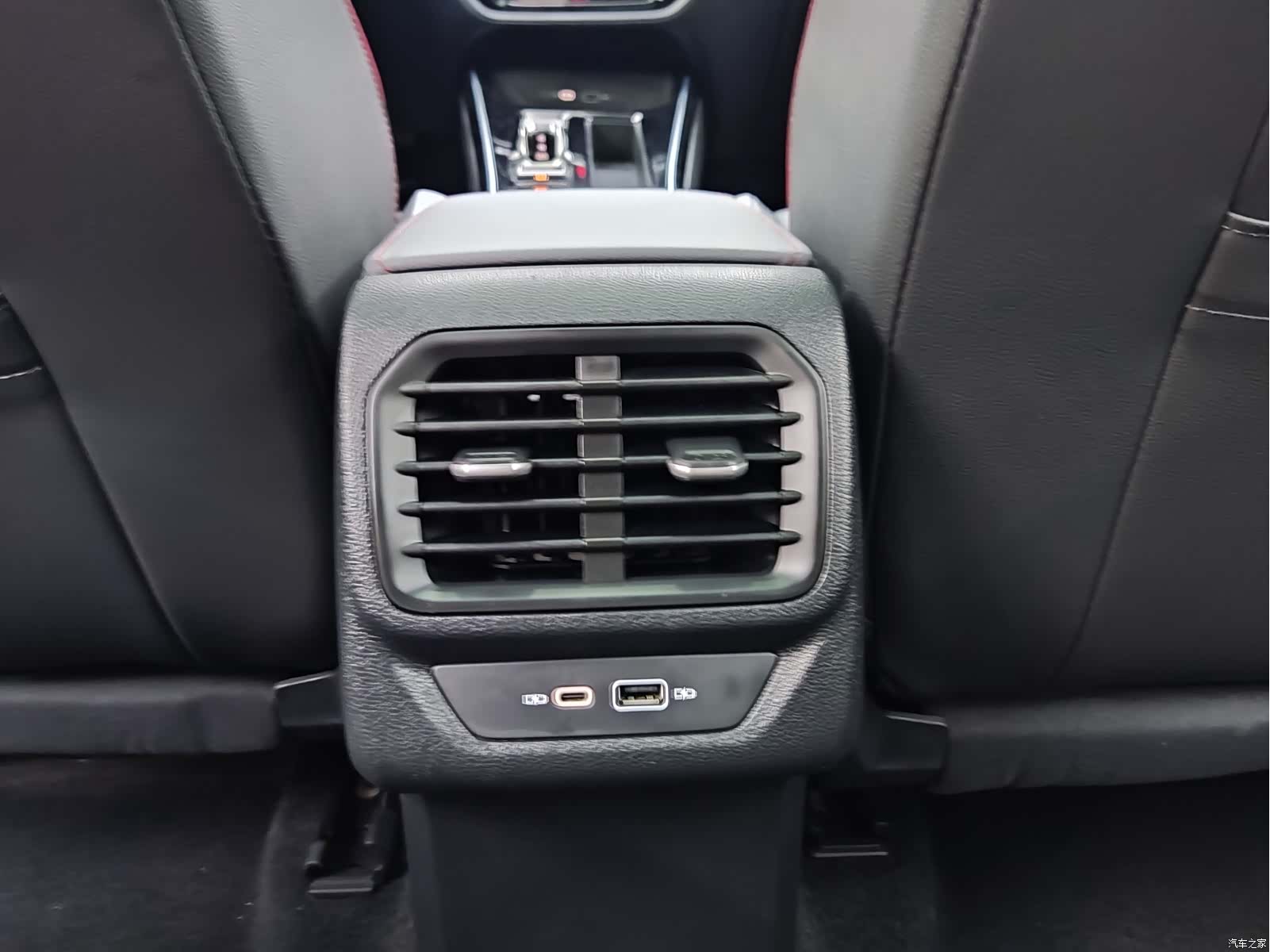 Volkswagen Lamando, 2023 14