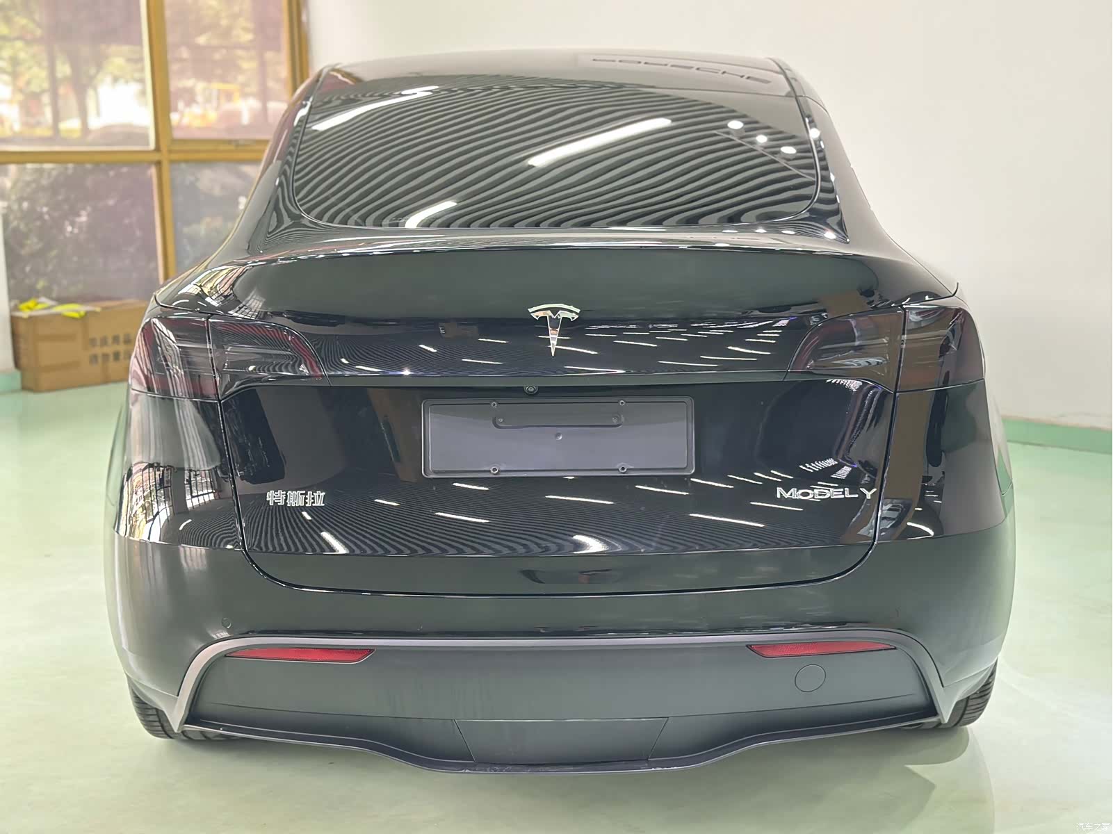 Tesla Model Y, 2023 30