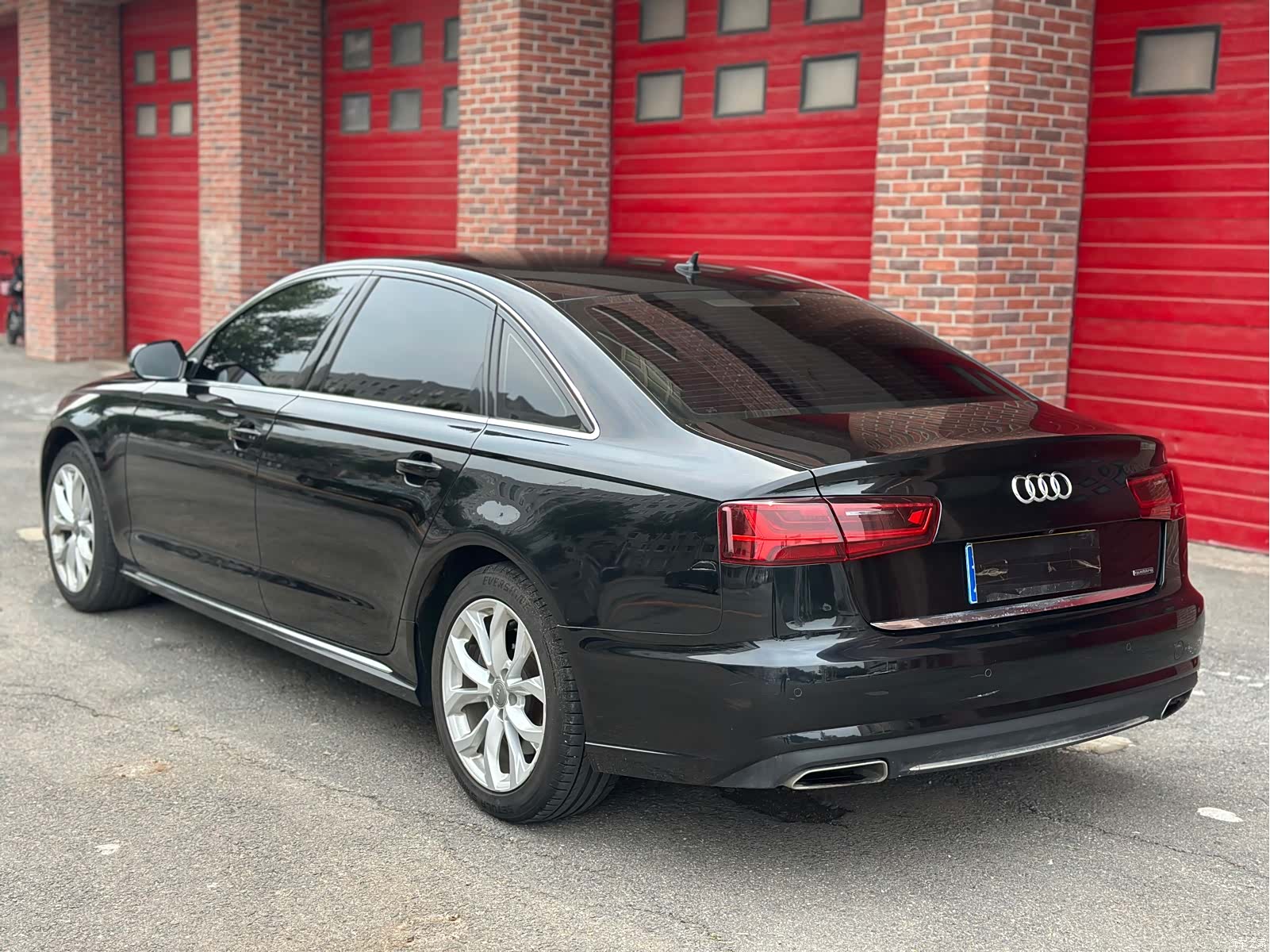 Audi A6L, 2016 12