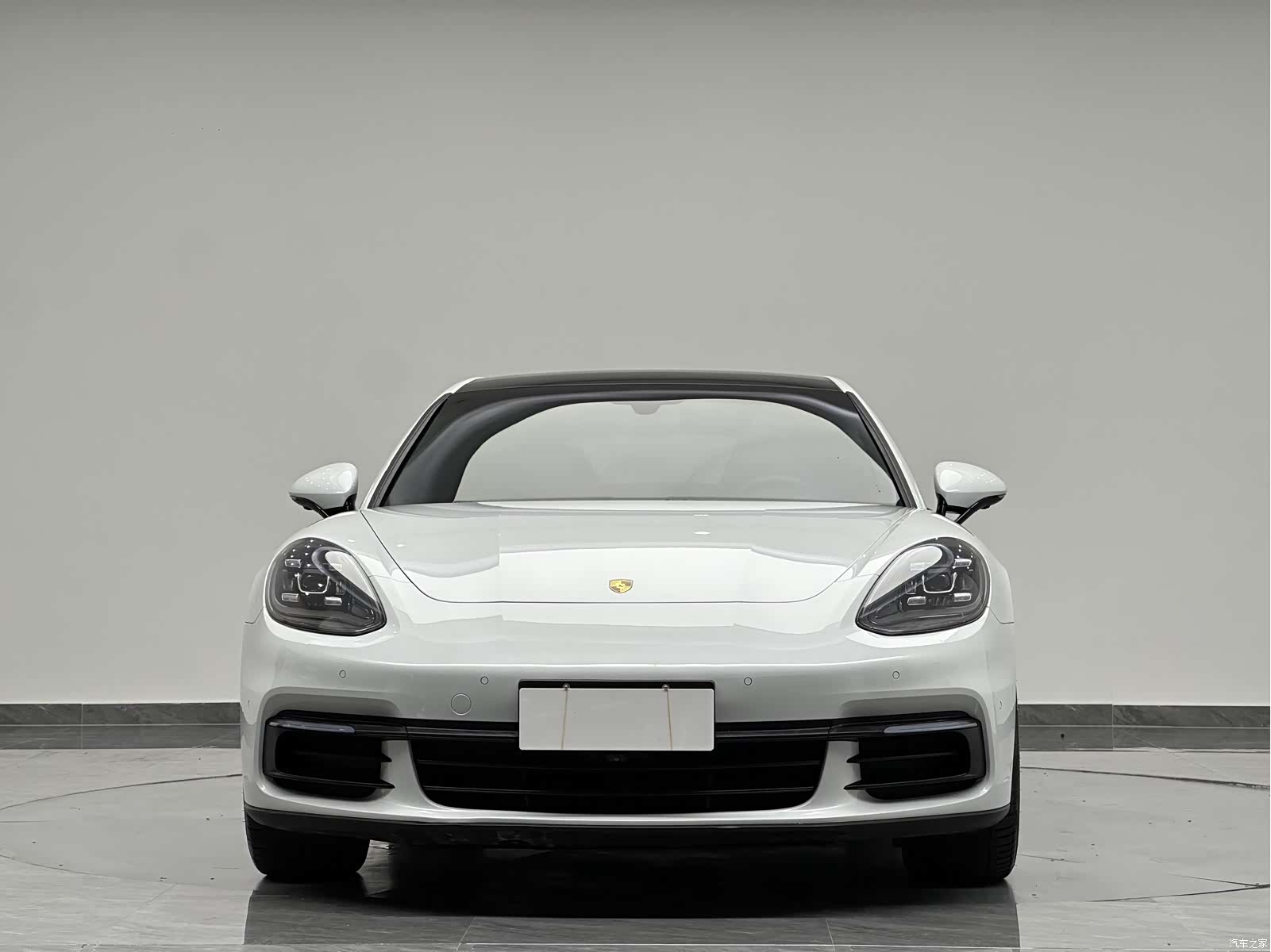 Porsche Panamera, 2019 2
