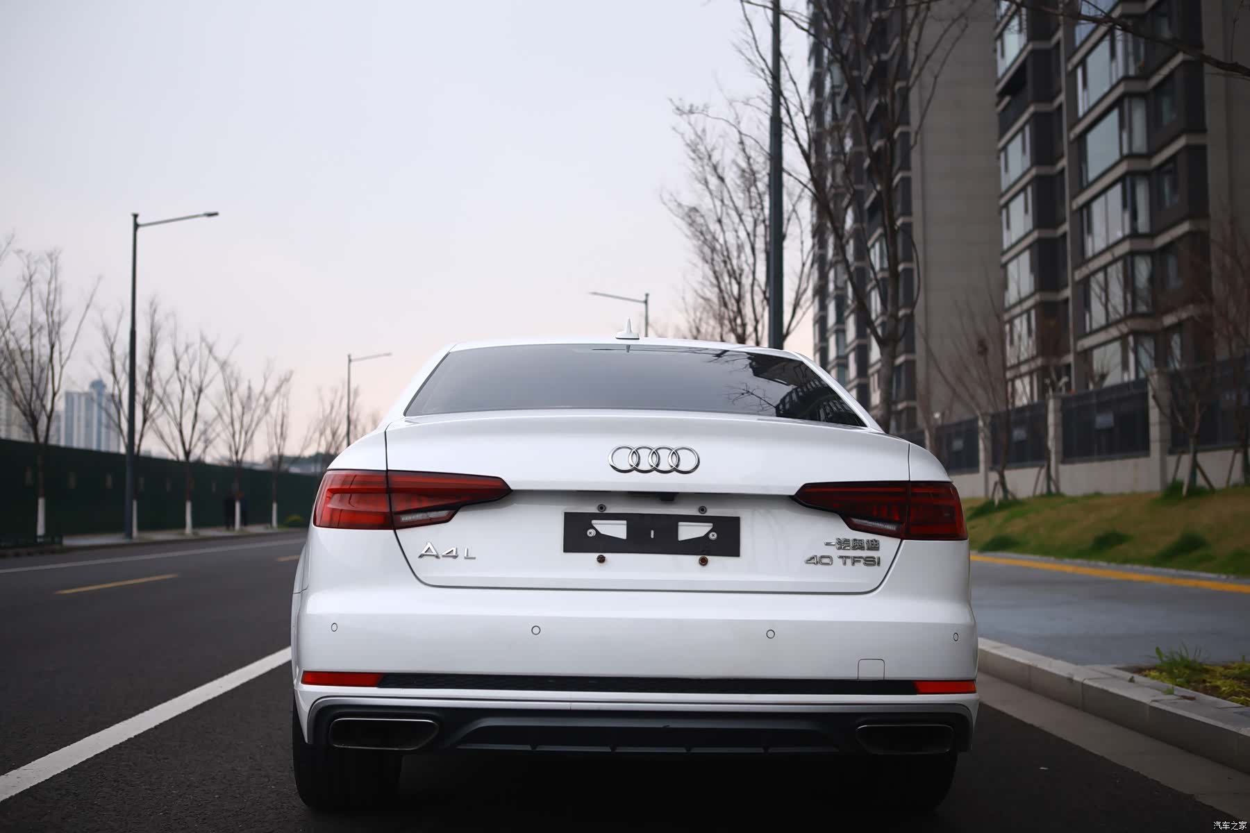 Audi A4L, 2019 6