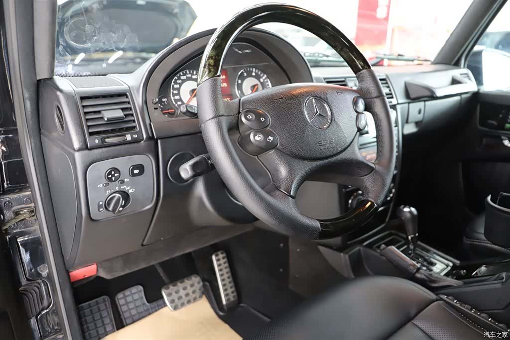 Mercedes-Benz G-Class, 2009 12
